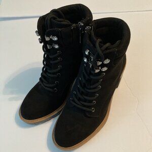 JLO Jennifer Lopez Georga Black Ankle Boots Women sz 6M Rhinestones Side Zippers
